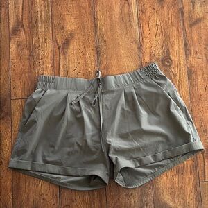 Women's Olive green Shorts